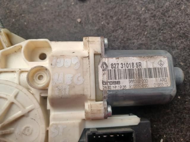 bontott RENAULT MEGANE III Bal hátsó Ablakemelő Szerkezet (Elektromos)