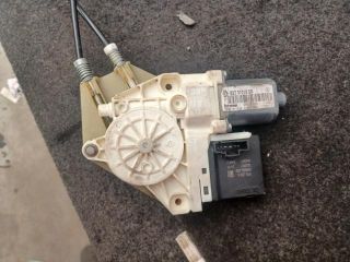 bontott RENAULT MEGANE III Bal hátsó Ablakemelő Szerkezet (Elektromos)