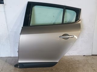 bontott RENAULT MEGANE III Bal hátsó Ajtó (Részeivel)