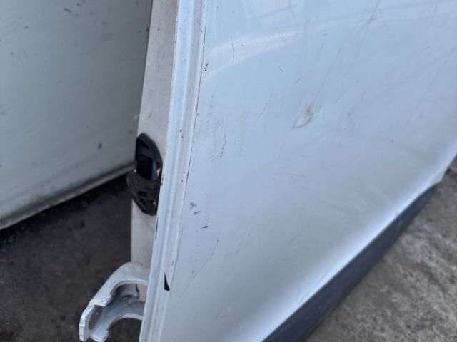 bontott RENAULT MEGANE III Bal hátsó Ajtó (Részeivel)