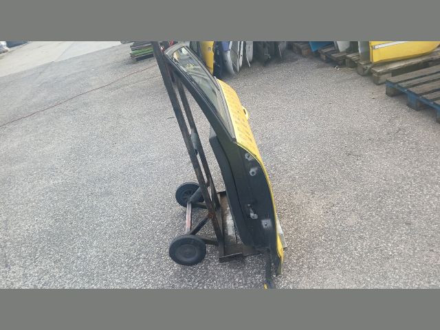 bontott RENAULT MEGANE III Bal hátsó Ajtó (Részeivel)