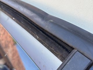 bontott RENAULT MEGANE III Bal hátsó Ajtó (Részeivel)