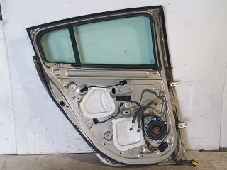 bontott RENAULT MEGANE III Bal hátsó Ajtó (Részeivel)