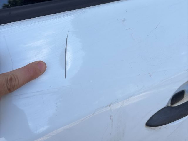 bontott RENAULT MEGANE III Bal hátsó Ajtó (Részeivel)