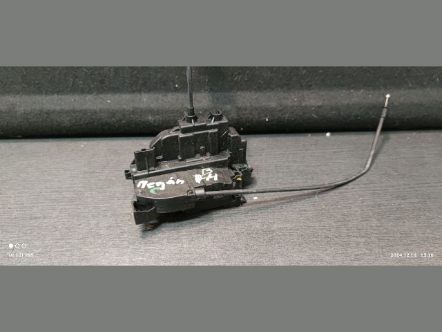 bontott RENAULT MEGANE III Bal hátsó Ajtózár