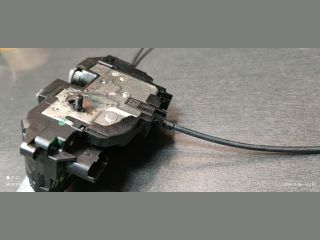 bontott RENAULT MEGANE III Bal hátsó Ajtózár