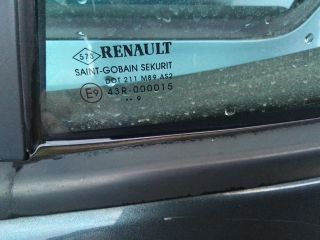 bontott RENAULT MEGANE III Bal hátsó Fixüveg (Ajtóban)