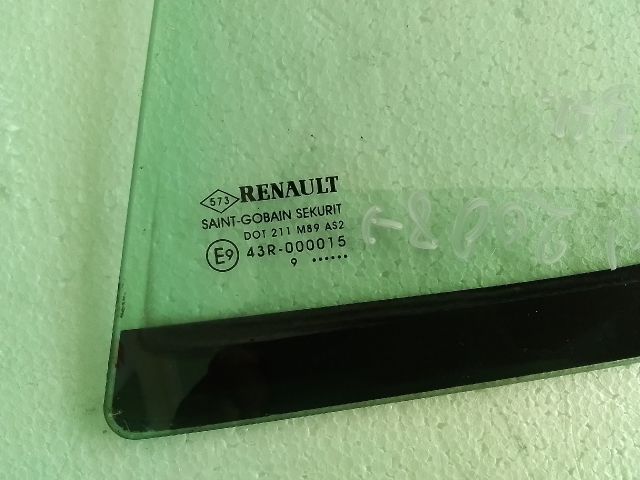 bontott RENAULT MEGANE III Bal hátsó Fixüveg (Ajtóban)
