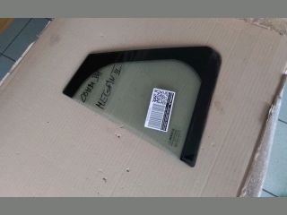 bontott RENAULT MEGANE III Bal hátsó Fixüveg (Ajtóban)