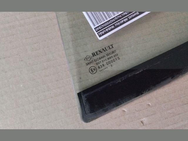 bontott RENAULT MEGANE III Bal hátsó Fixüveg (Ajtóban)