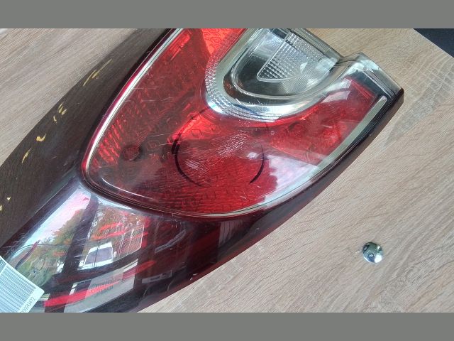 bontott RENAULT MEGANE III Bal Hátsó Lámpa