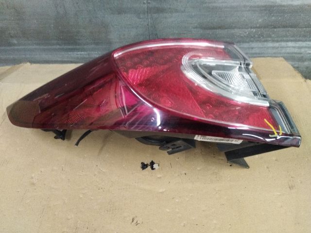 bontott RENAULT MEGANE III Bal Hátsó Lámpa