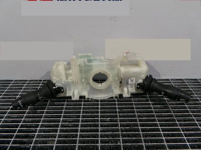 bontott RENAULT MEGANE III Bal Kormánykapcsoló Irányjelző