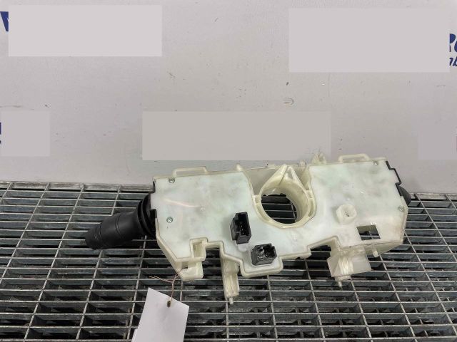 bontott RENAULT MEGANE III Bal Kormánykapcsoló Irányjelző