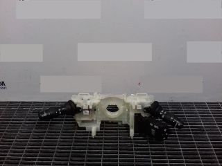 bontott RENAULT MEGANE III Bal Kormánykapcsoló Irányjelző