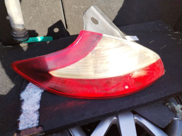 bontott RENAULT MEGANE III Bal Külső Hátsó Lámpa