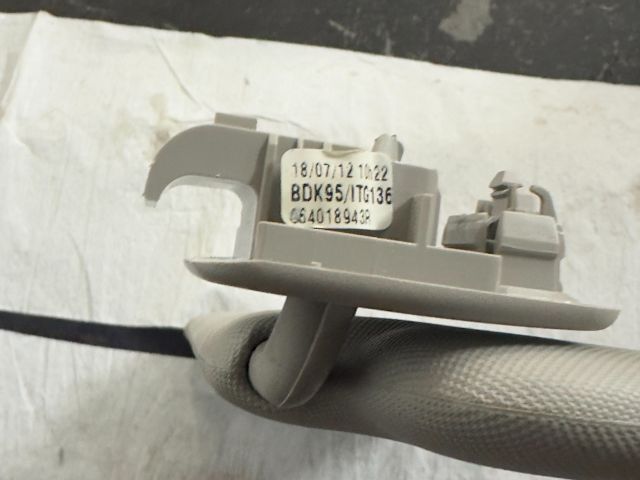 bontott RENAULT MEGANE III Bal Napellenző