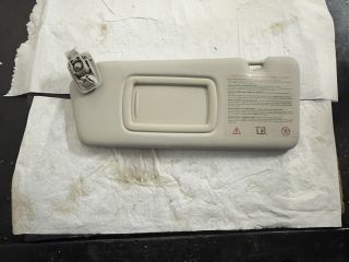 bontott RENAULT MEGANE III Bal Napellenző