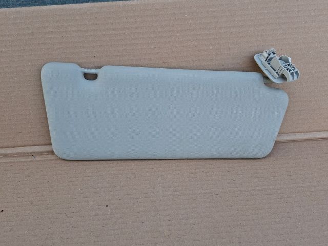 bontott RENAULT MEGANE III Bal Napellenző