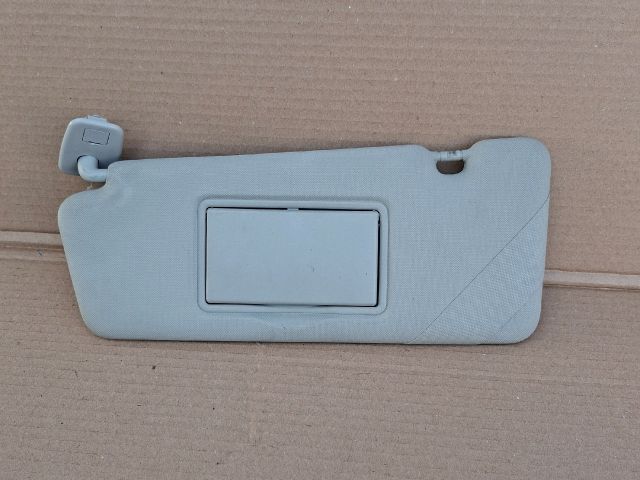 bontott RENAULT MEGANE III Bal Napellenző