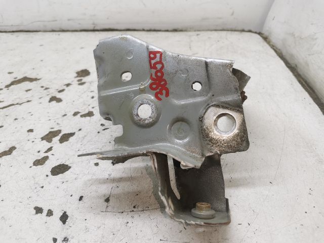 bontott RENAULT MEGANE III Bal Sárvédő Oldaltartó