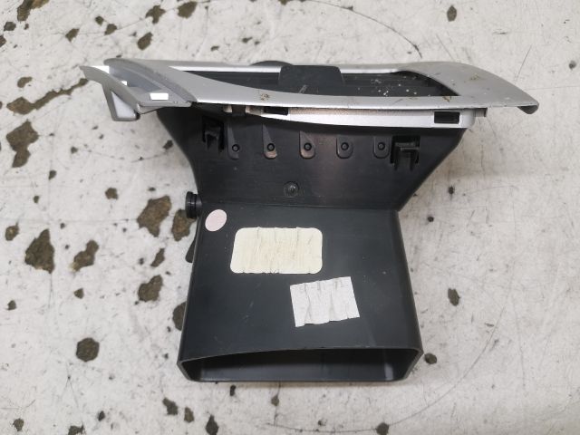 bontott RENAULT MEGANE III Bal Szellőző