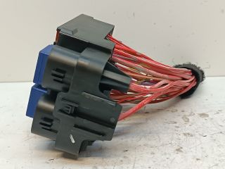 bontott RENAULT MEGANE III Biztosítéktábla Utastér