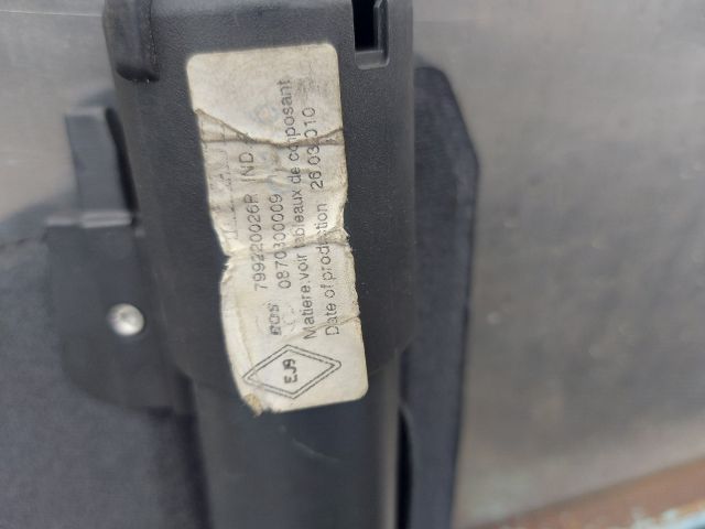 bontott RENAULT MEGANE III Csomagtér Roló