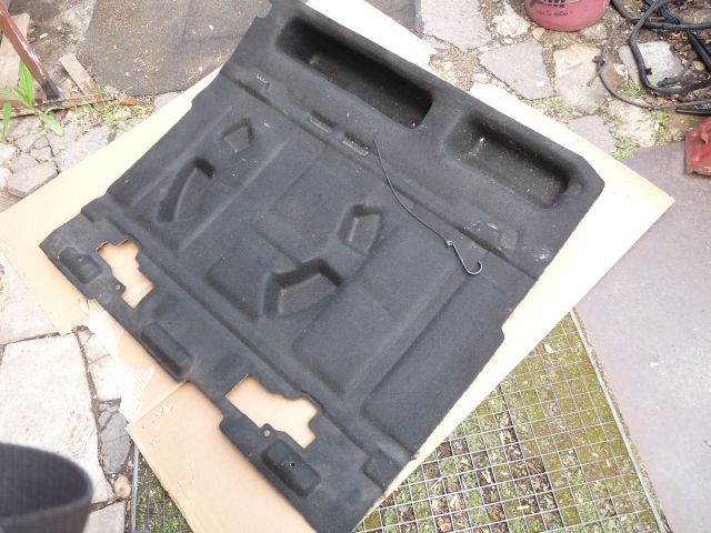 bontott RENAULT MEGANE III Csomagtérajtó Kárpit