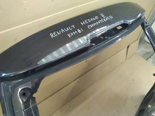 bontott RENAULT MEGANE III Csomagtérajtó (Üres lemez)