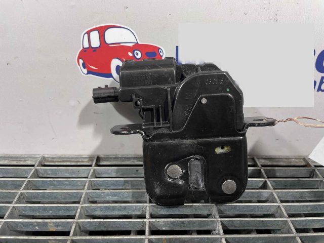 bontott RENAULT MEGANE III Csomagtérajtó Ütköző