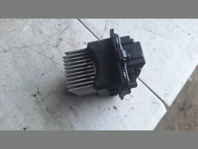 bontott RENAULT MEGANE III Előtét Ellenállás Fűtőmotor