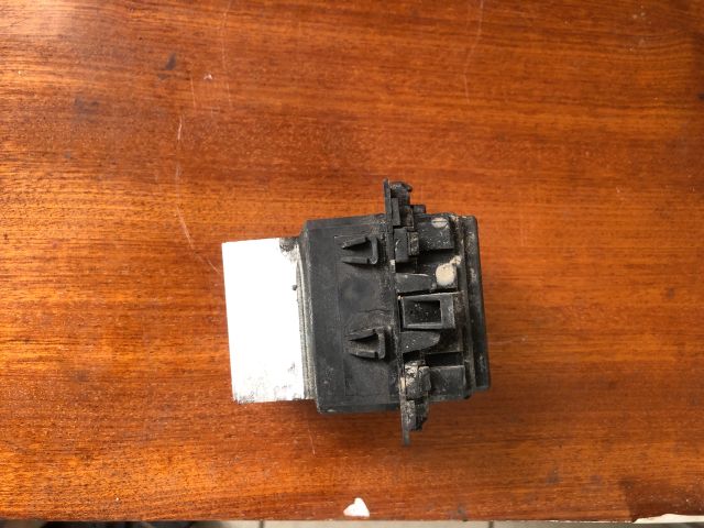 bontott RENAULT MEGANE III Előtét Ellenállás Fűtőmotor