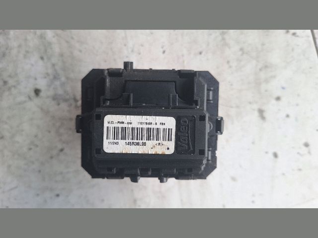 bontott RENAULT MEGANE III Előtét Ellenállás Fűtőmotor