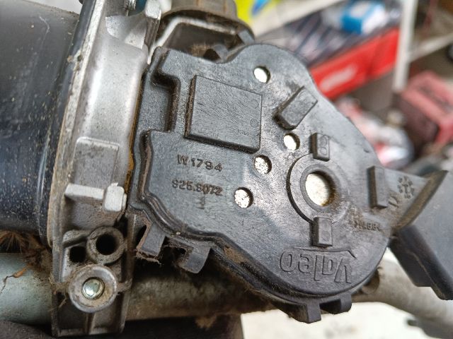 bontott RENAULT MEGANE III Első Ablaktörlő Szerkezet Motorral