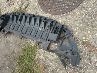 bontott RENAULT MEGANE III Első Lökhárító Alsó (Műanyag)