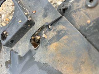 bontott RENAULT MEGANE III Első Lökhárító Alsó (Műanyag)