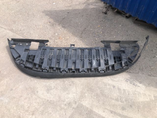 bontott RENAULT MEGANE III Első Lökhárító Alsó (Műanyag)