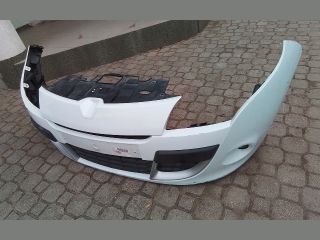 bontott RENAULT MEGANE III Első Lökhárító (Részeivel)