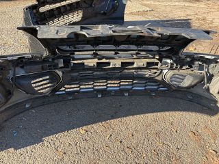 bontott RENAULT MEGANE III Első Lökhárító (Részeivel)