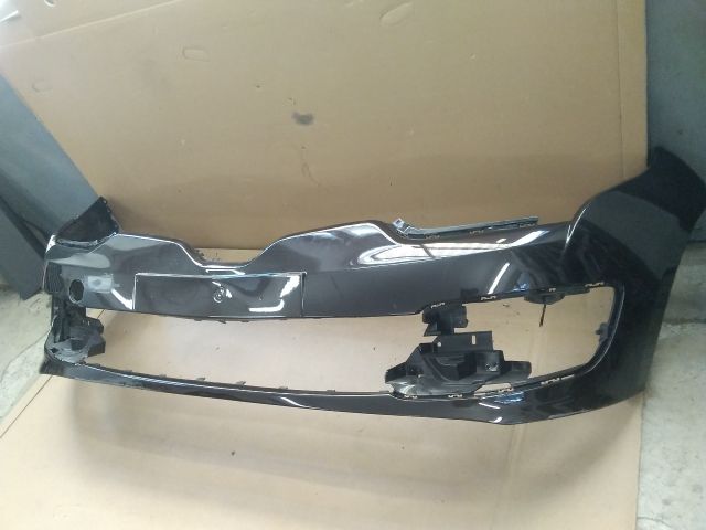 bontott RENAULT MEGANE III Első Lökhárító (Üresen)