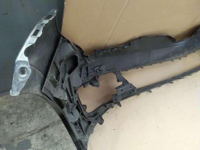 bontott RENAULT MEGANE III Első Lökhárító (Üresen)