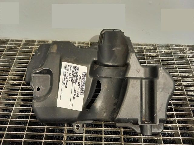 bontott RENAULT MEGANE III Felső Hűtőburkolat