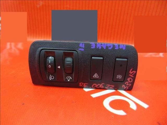 bontott RENAULT MEGANE III Fényszórómagasság Állító Kapcsoló