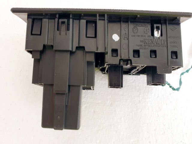 bontott RENAULT MEGANE III Fényszórómagasság Állító Kapcsoló