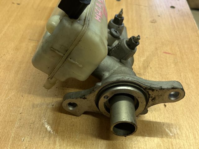 bontott RENAULT MEGANE III Főfékhenger