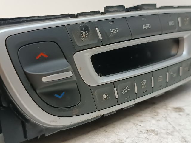 bontott RENAULT MEGANE III Fűtéskapcsoló (digit klímás)