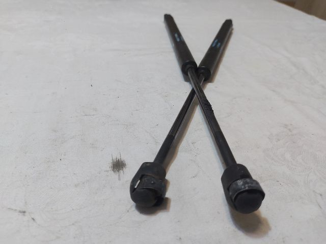 bontott RENAULT MEGANE III Gázrugós Kitámasztó Teleszkóp Pár Csomagtérajtó