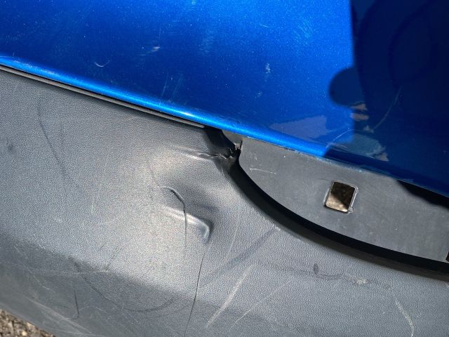 bontott RENAULT MEGANE III Hátsó Lökhárító (Részeivel)