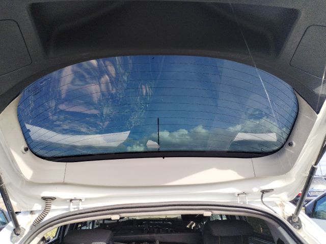 bontott RENAULT MEGANE III Hátsó Szélvédő